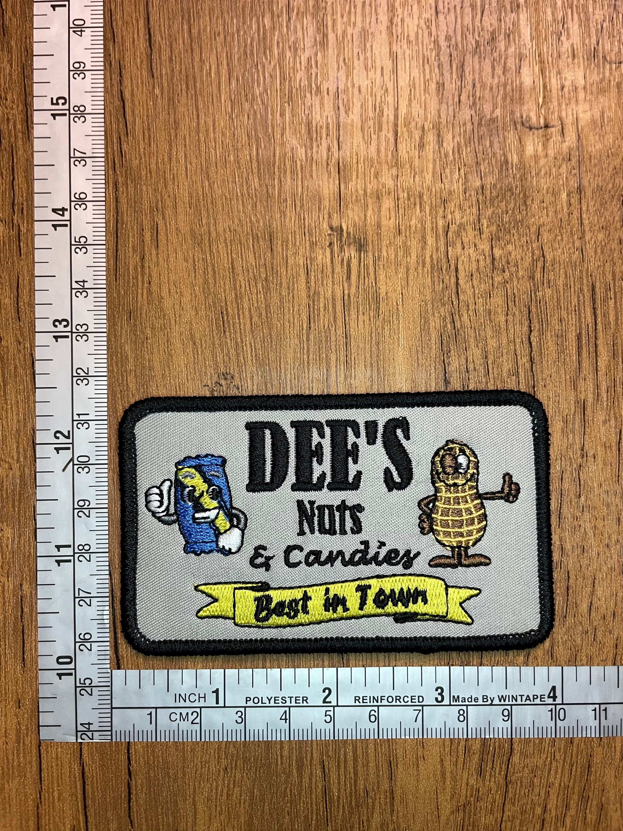 Dee’s Nuts & Candies Best In Town