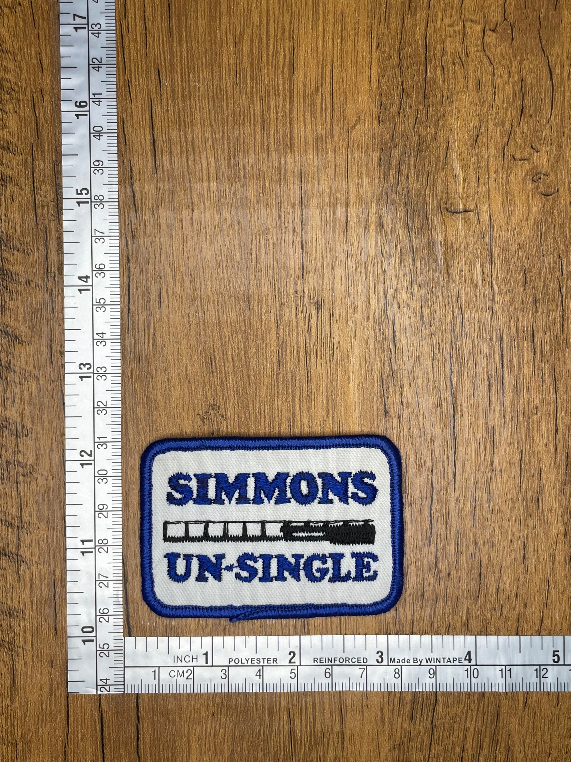 Vintage Simmons Un-Single