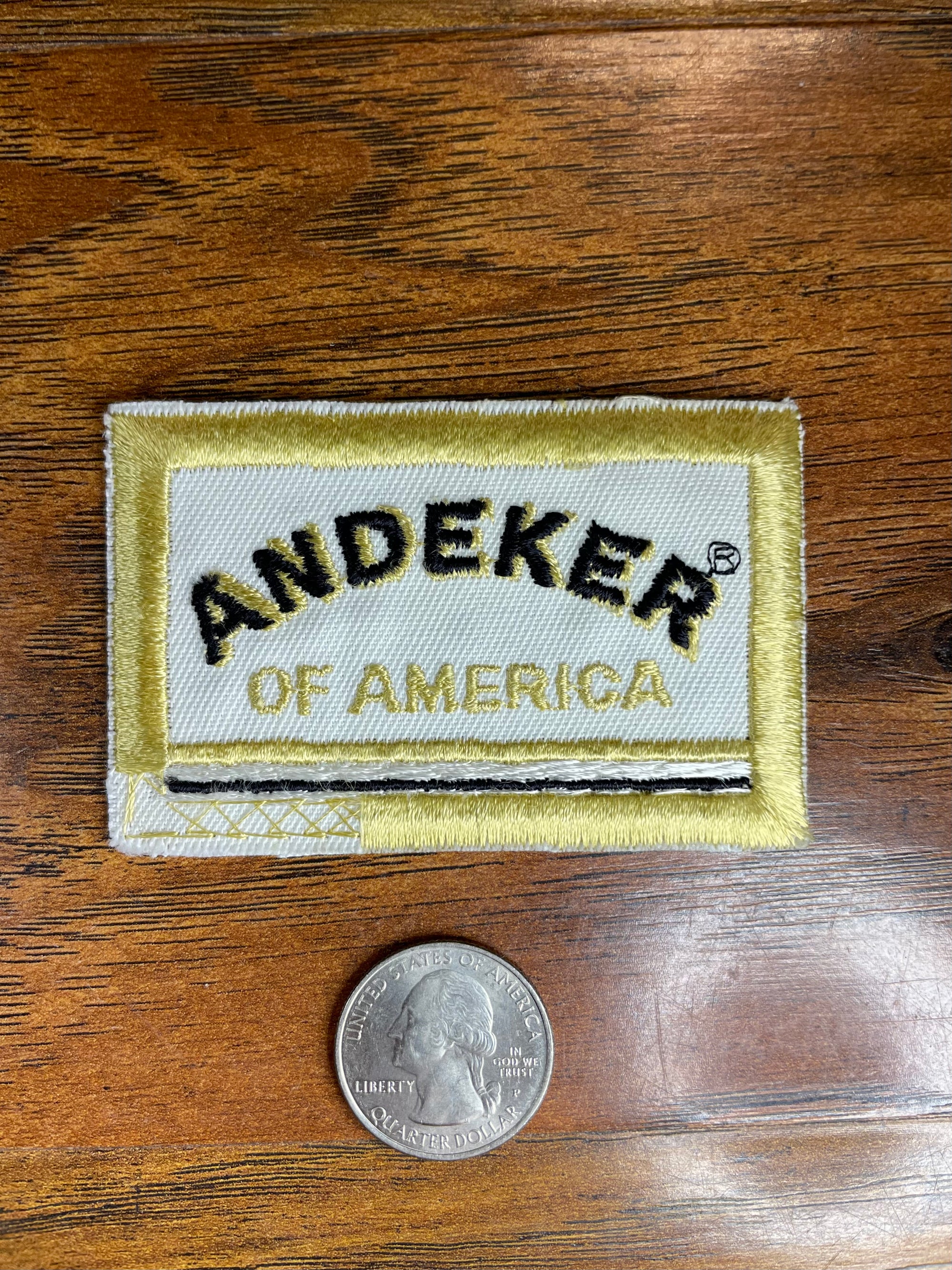 Vintage Andeker Of America